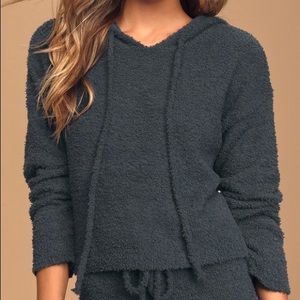 Lulu’s Two Piece Matching Sweatsuit Set NWT